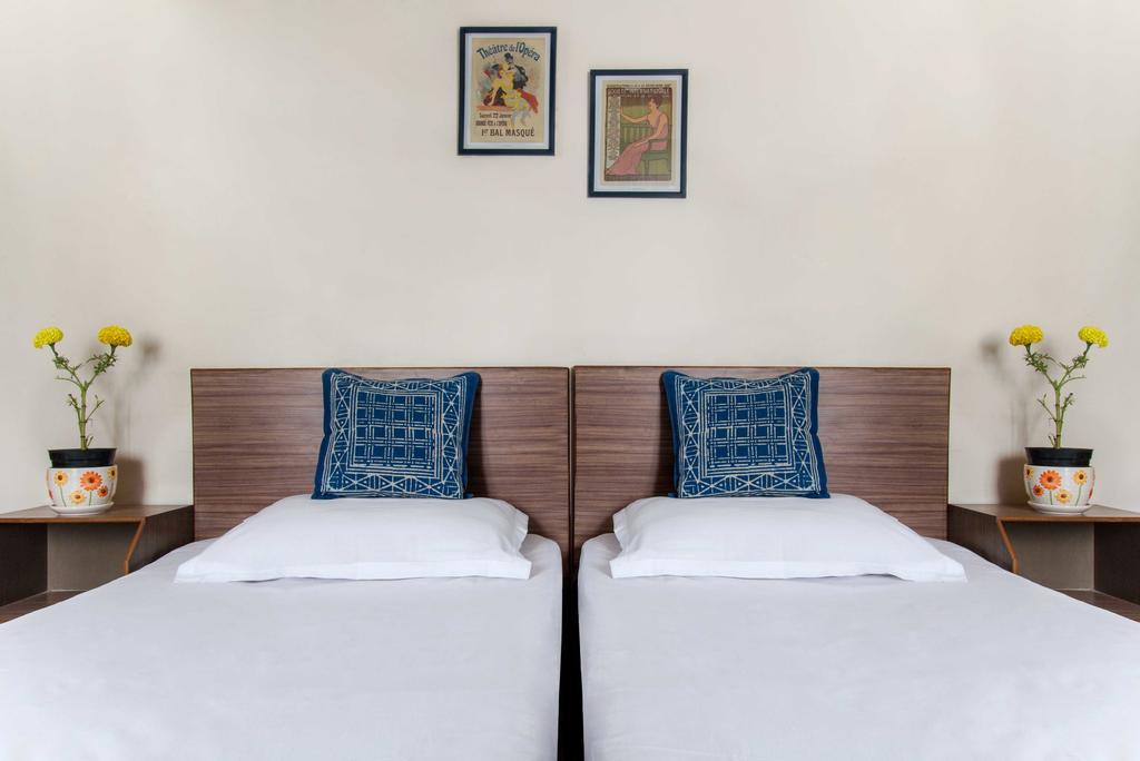 Amber Inn Bangalore Exterior foto